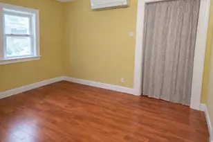 41-31 Hampton St, Elmhurst, NY 11373 - Photo 5