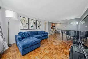 37-31 73rd St, Jackson Heights, NY 11372 - Photo 3