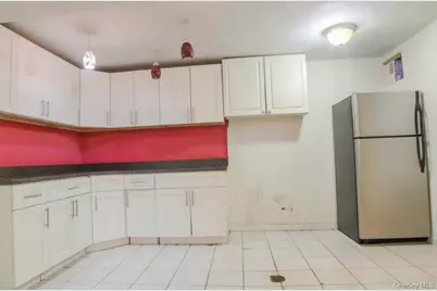 89-27 172nd Street, Jamaica, NY 11432 - Photo 19