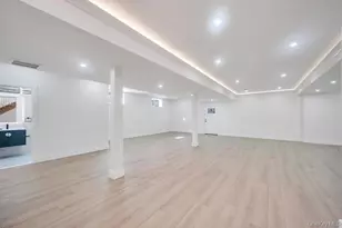 2497 Balsam Ave, East Meadow, NY 11554 - Photo 25