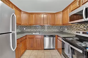 130 G Columbia Ct, Yorktown Heights, NY 10598 - Photo 9