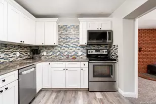 10 Sunnyside Dr, Sound Beach, NY 11789 - Photo 3