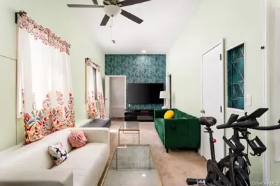 10 Sunnyside Drive, Sound Beach, NY 11789 - Photo 13