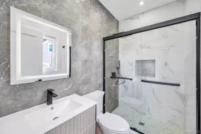 14 Eve Lane, Levittown, NY 11756 - Photo 27