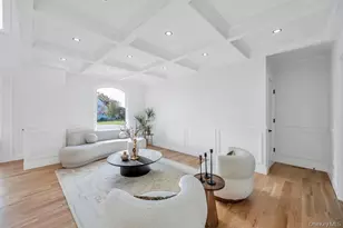 14 Eve Ln, Levittown, NY 11756 - Photo 9