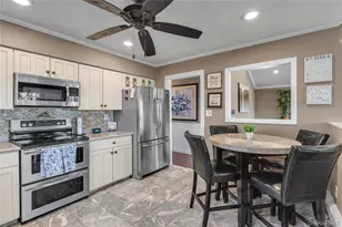 134 W Lido Promenade, Lindenhurst, NY 11757 - Photo 17