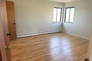 3 Midwood Ave, Farmingdale, NY 11735 - Photo 7