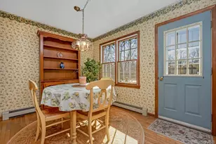 43 Farm Rd N, Wading River, NY 11792 - Photo 9