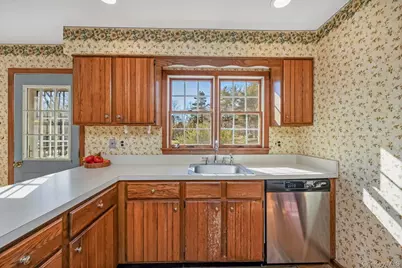 43 Farm Road N, Wading River, NY 11792 - Photo 13