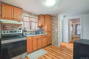 1619 Lincoln Terrace, Peekskill, NY 10566 - Photo 25