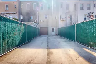 68-11 Dartmouth St, Forest Hills, NY 11375 - Photo 45