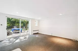 72 Winthrop Rd, Plainview, NY 11803 - Photo 21