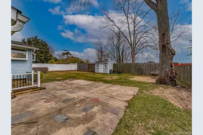 11 Lawrence Road, Deer Park, NY 11729 - Photo 15