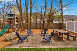 42 Rende Dr, Beacon, NY 12508 - Photo 3