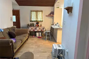 238 Wiley St, Brentwood, NY 11717 - Photo 3