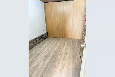 238 Wiley Street, Brentwood, NY 11717 - Photo 9