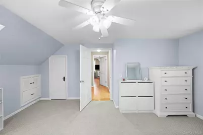 26 Bedell Place, Amityville, NY 11701 - Photo 19