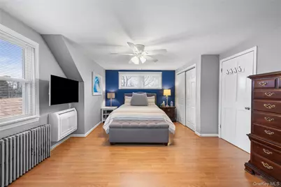 26 Bedell Place, Amityville, NY 11701 - Photo 13