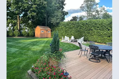 26 Bedell Place, Amityville, NY 11701 - Photo 31