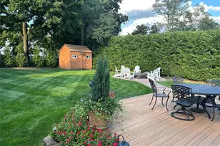 26 Bedell Pl, Amityville, NY 11701 - Photo 31