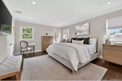 21 Roosevelt Drive, East Norwich, NY 11732 - Photo 17