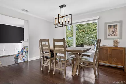 21 Roosevelt Drive, East Norwich, NY 11732 - Photo 7