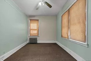 89-23 Vanderveer St, Queens Village, NY 11427 - Photo 13