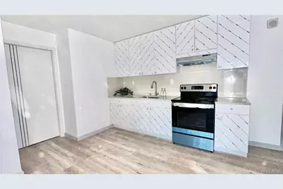 70-25 Queens Blvd #3L, Woodside, NY 11377 - Photo 9