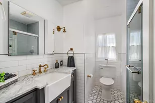 165 Little Whaleneck Rd, Merrick, NY 11566 - Photo 11