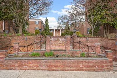 1825 Palmer Avenue #2D, Larchmont, NY 10538 - Photo 1