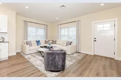 209 Romar Court, West Babylon, NY 11704 - Photo 13