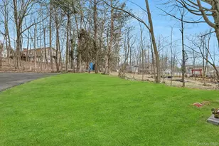 56 N Greenbush Rd, West Nyack, NY 10994 - Photo 11