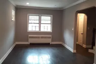 1042 E 233rd St, Bronx, NY 10466 - Photo 5