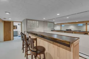 9 Lauren Ave, Dix Hills, NY 11746 - Photo 19