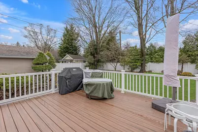 9 Lauren Avenue, Dix Hills, NY 11746 - Photo 21