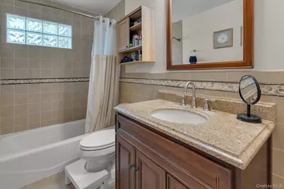 9 Lauren Avenue, Dix Hills, NY 11746 - Photo 11