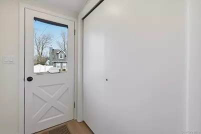 27 Vine Road, Rocky Point, NY 11778 - Photo 3