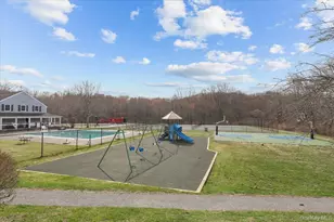 49 Winterberry Cir, Lewisboro, NY 10518 - Photo 23