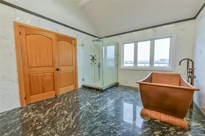 4563 Decatur Place, Island Park, NY 11558 - Photo 29