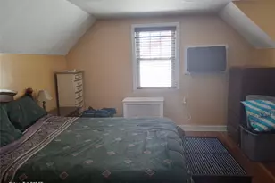 11 Purdy Ct, Rockville Centre, NY 11570 - Photo 9