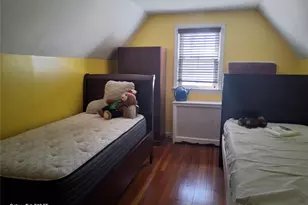 11 Purdy Ct, Rockville Centre, NY 11570 - Photo 7