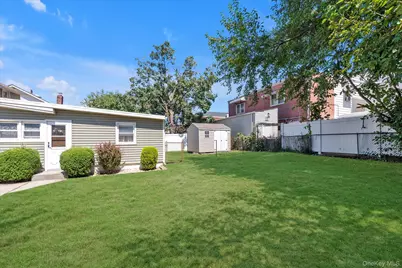 103 Oakley Avenue, Elmont, NY 11003 - Photo 13