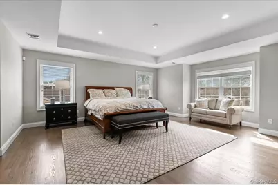 42 Meadowbrook Road, Syosset, NY 11791 - Photo 19