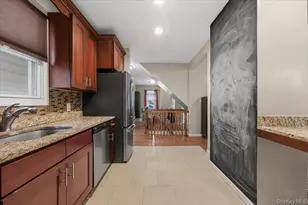 329 Union Ave, Mount Vernon, NY 10550 - Photo 9