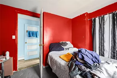 34 Mervin Street, Inwood, NY 11096 - Photo 17