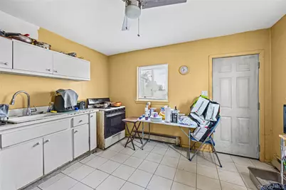 34 Mervin Street, Inwood, NY 11096 - Photo 7