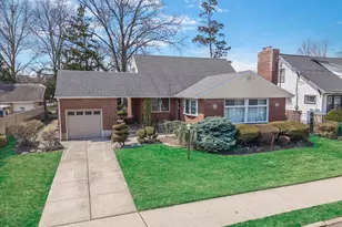 120-44 194th St, Saint Albans, NY 11412 - Photo 3