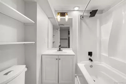 18 Clark Street, Huntington, NY 11743 - Photo 29