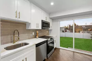 18 Clark St, Huntington, NY 11743 - Photo 13