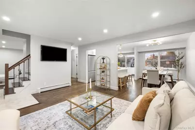 18 Clark Street, Huntington, NY 11743 - Photo 7